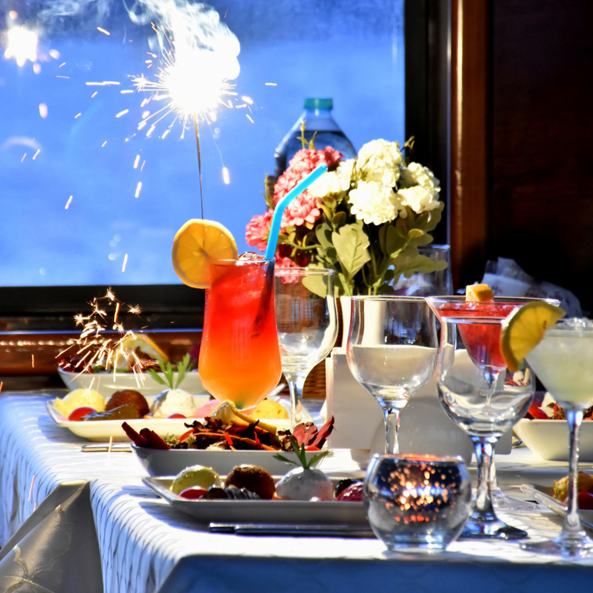 Elite Dinner Cruise - Bosphorus dinner cruise experience image 3